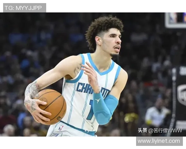 黄蜂与湖人激战正酣12月16日精彩对决回顾与分析