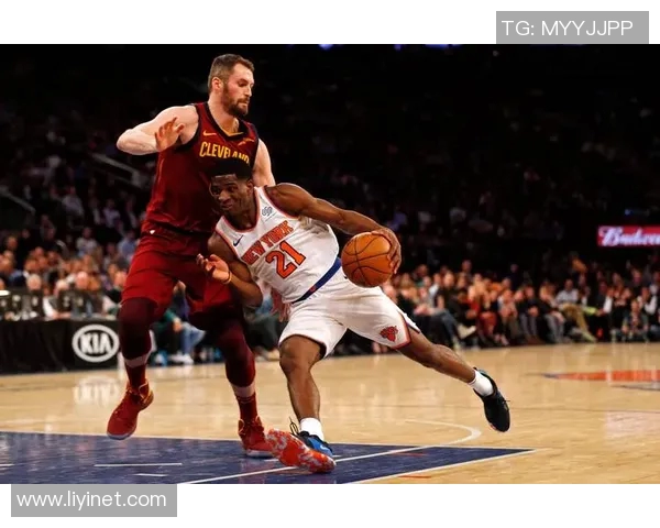 尼克斯勇士激战十二回合篮球盛宴谁能笑到最后